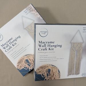 New in Box: Set Of 2 Freeform Craft Macrame Wall Hanging Craft Kit - Cream